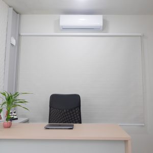 Persiana Rolô Blackout - Marfim Texturizada